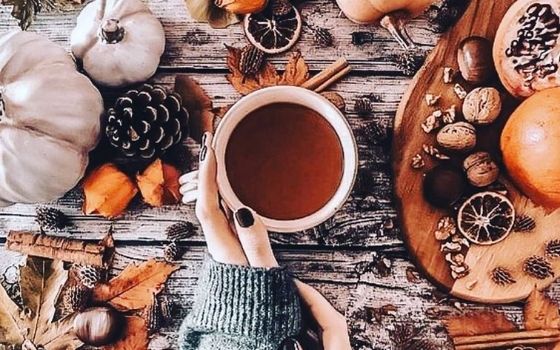 Easiest Pumpkin Spice Latte Recipe For Autumn - KAYNULI